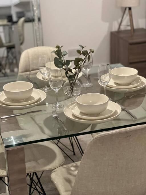 Modern Studio In Popular South Kensington Location Лондон Екстериор снимка