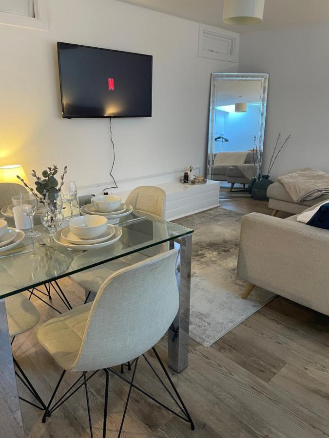 Modern Studio In Popular South Kensington Location Лондон Екстериор снимка